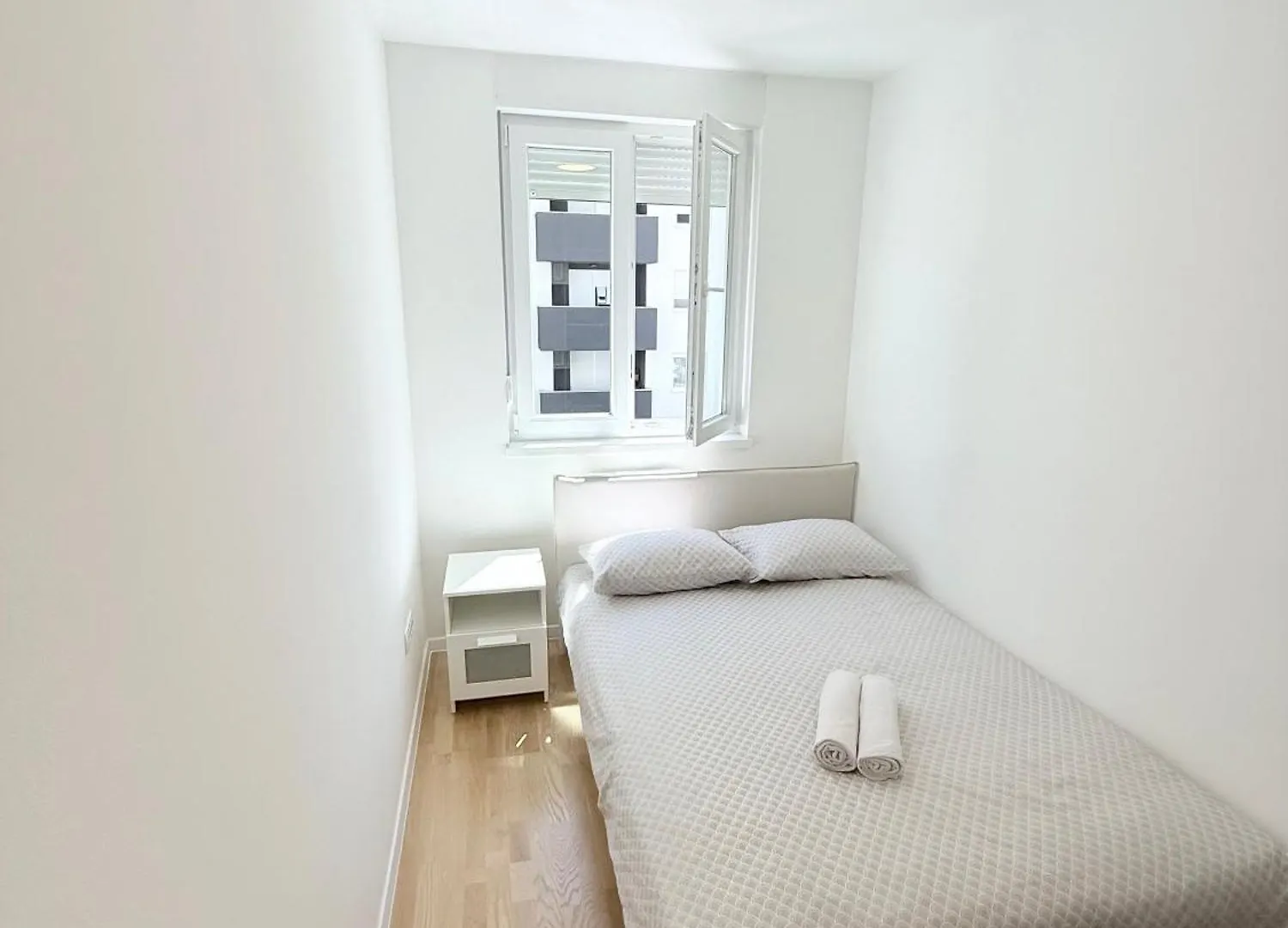 Bibimuna Apartman ザダル